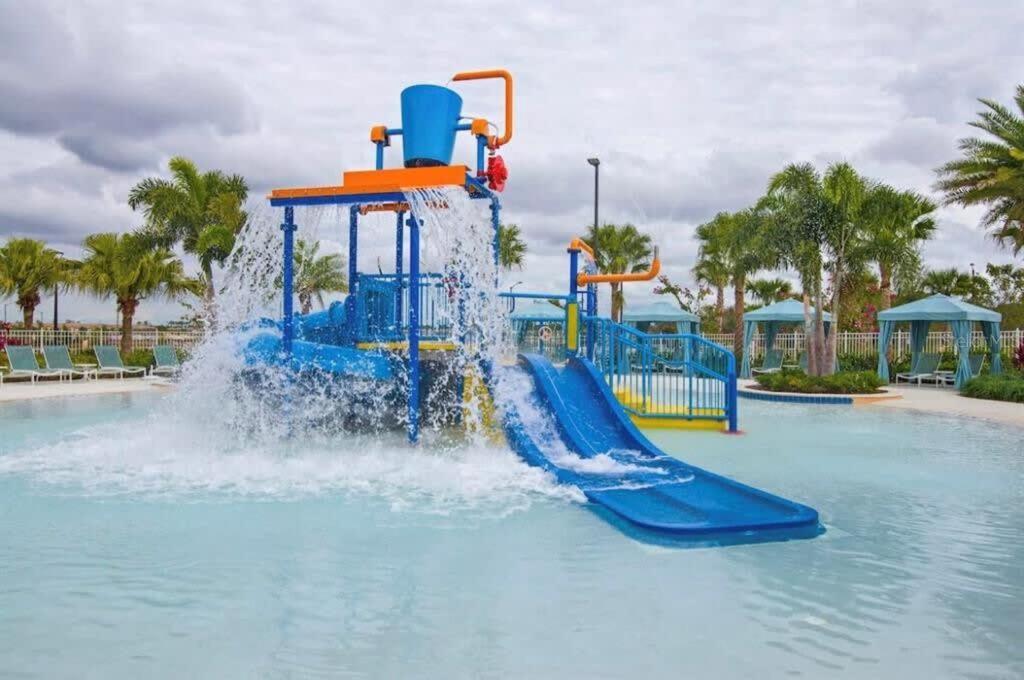 Splendid 5Bd W Pool At Solara Resort 2154 キシミー エクステリア 写真
